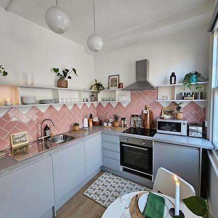 Beautiful And Spacious Flat London Exterior photo